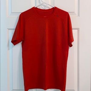 Lululemon Metal Vent Tech short sleeve shirt